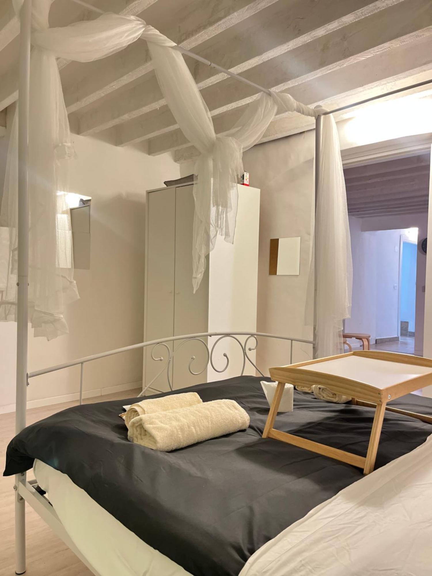 Genova Centro Affittacamere- Bagno In Comune Génova Exterior foto